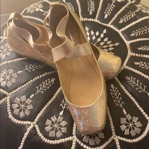 Jessica Simpson ballet flat